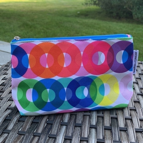 Nwot kapitza x CLINIQUE Multi Circle Print Cosmetic Bag - Picture 11 of 14